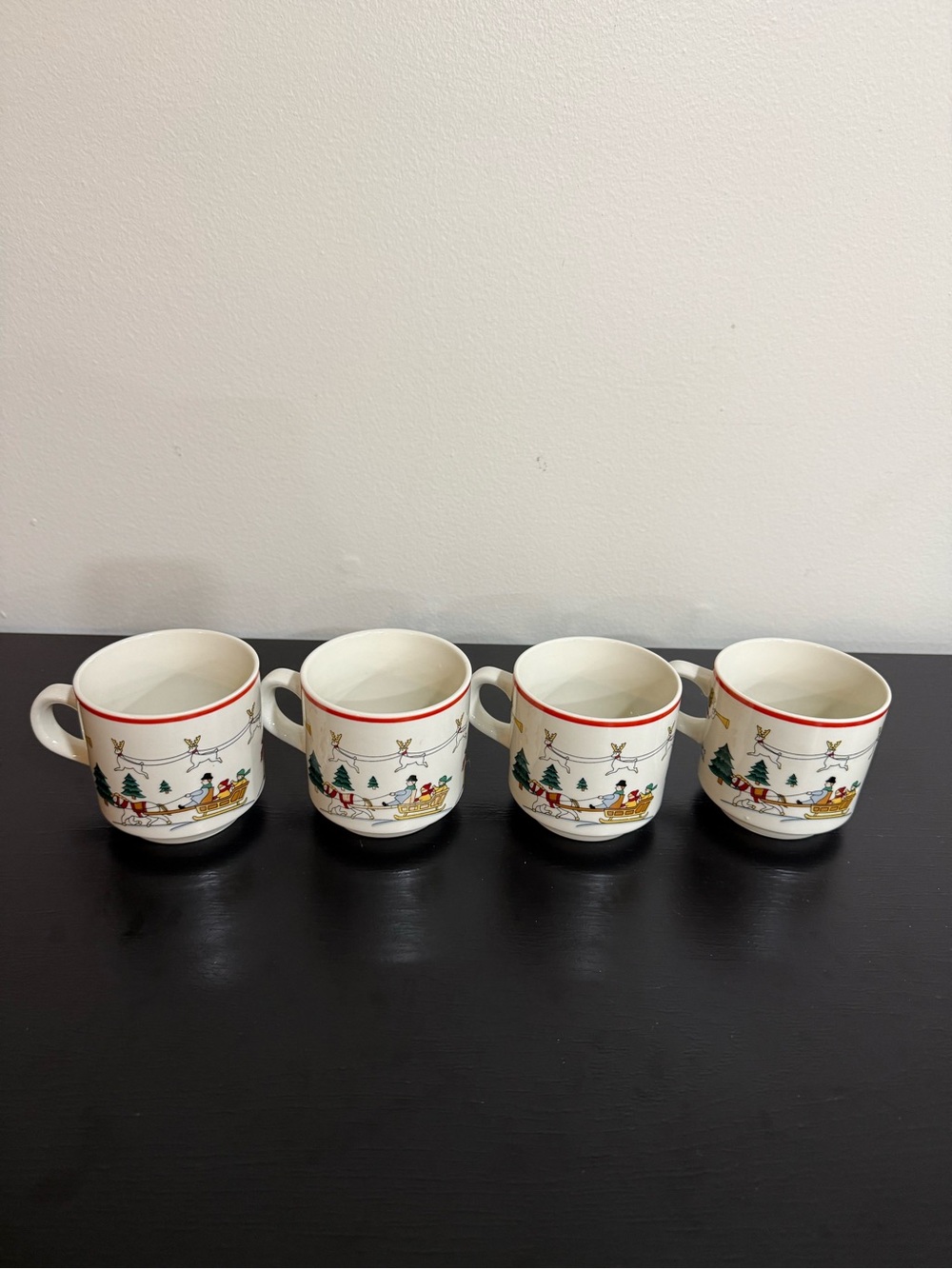 Jamestown China - The Joy of Christmas Ceramic Mug Set of 4 - Picture 3 of 6